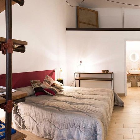 Апартаменты Il Salottino Di Torino - Loft Di Charme E Storia Экстерьер фото